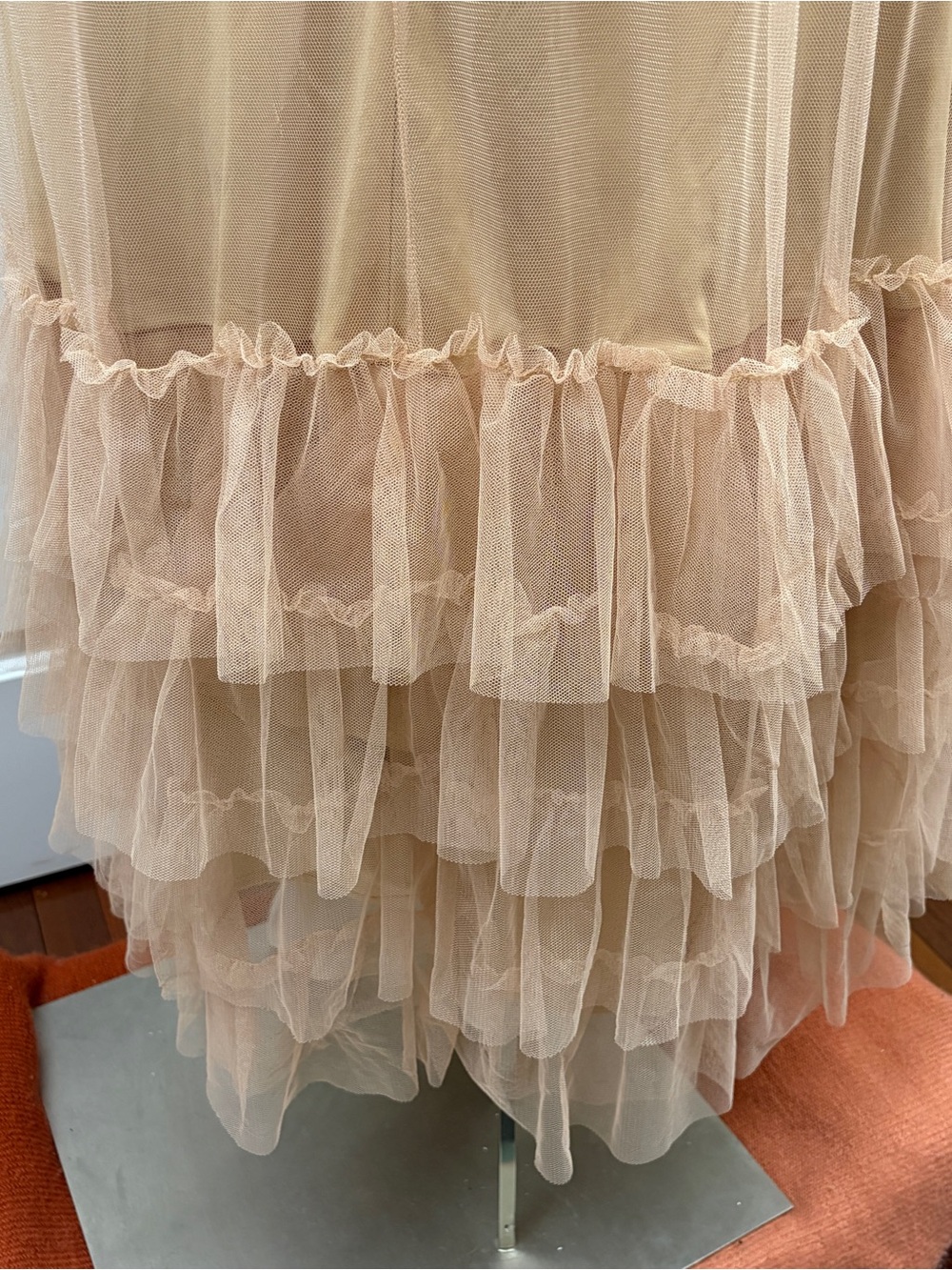 Anthropologie Eva Franco Strapless Ruffled Tulle Maxi Dress in Blush Size 16 - Picture 6 of 10